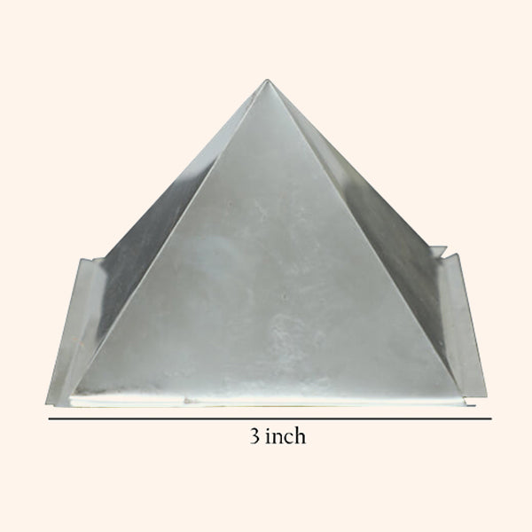 IRON HOLLOW CURVED PYRAMID 3 INCH - Image 2